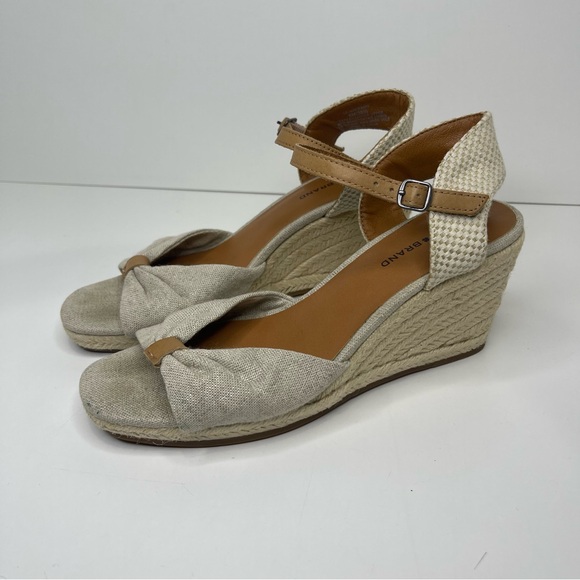 Lucky Brandโ Women's 8 Tan Gray Espadrille Wedge Sandal Feminine Bow Beach Vaca - Picture 2 of 11